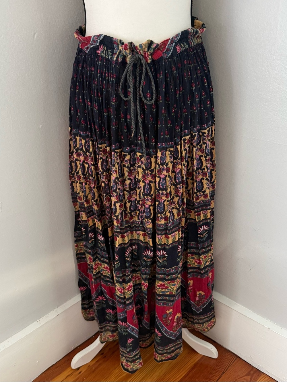 Vintage Geeta of India 70’s Boho Peasant Broomstick Maxi Skirt Cotton Gauze OS